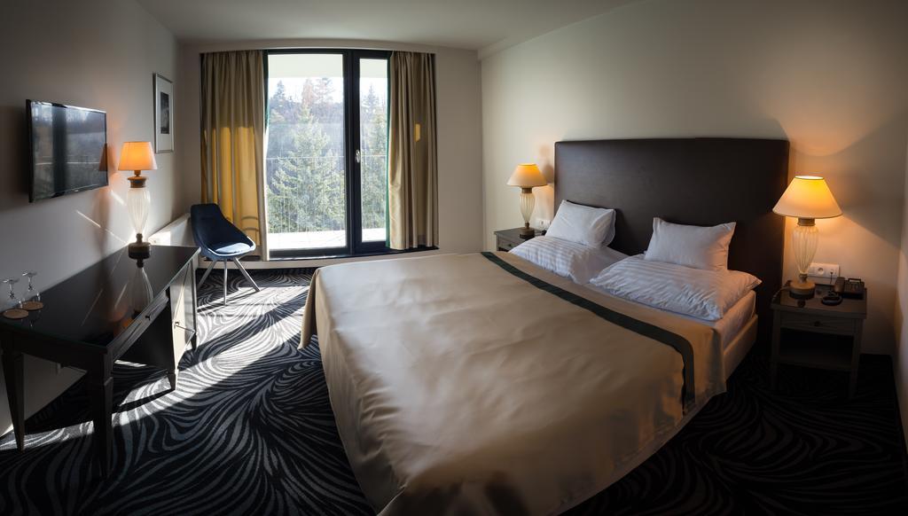 Parkhotel Carlsbad Inn Dalovice Eksteriør billede